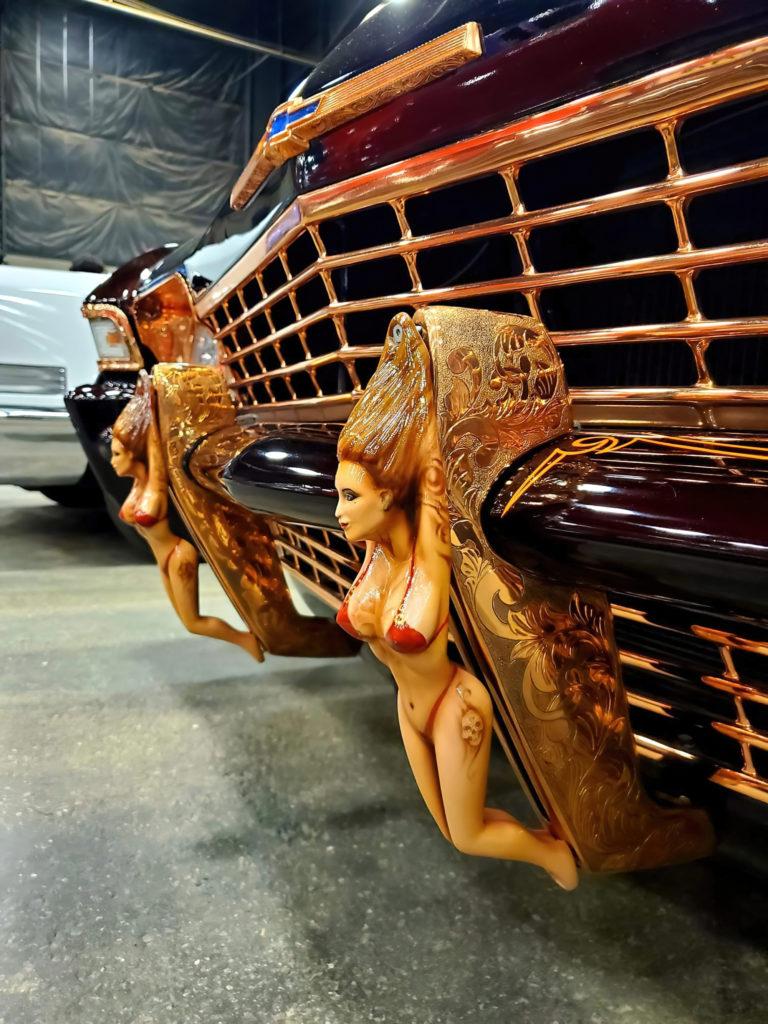 Lowrider Figurehead Girls