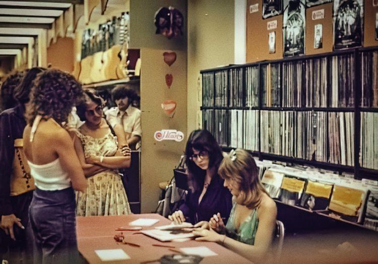 Signing Dreamboat Annie in 1975