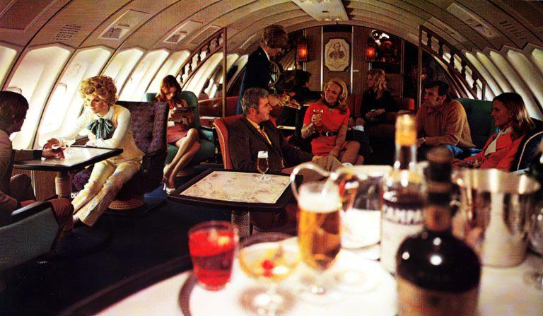 Let’s Reminisce Over Airplanes That Had Piano Bars, Cocktail Lounges, Pubs, and Restaurants