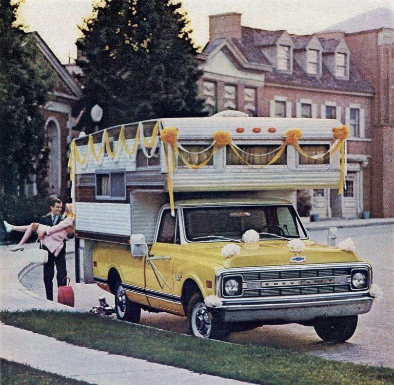 honeymoon suite